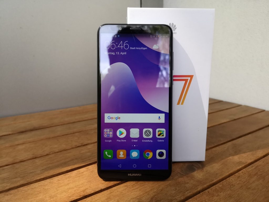 HUAWEI Y7 (2018) Smartphone